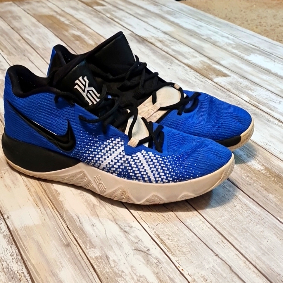 Kyrie Flytrap Duke